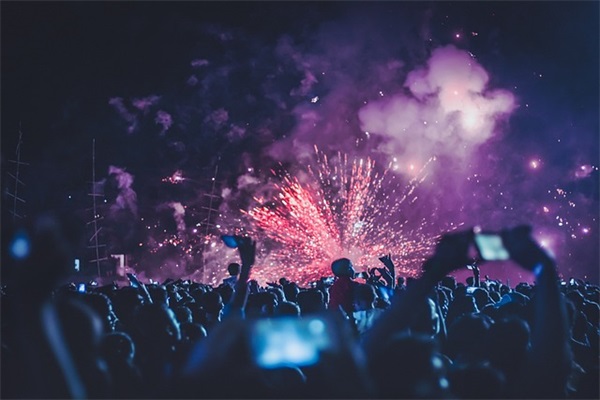 2025五四青年节创意唯美祝福寄语文案