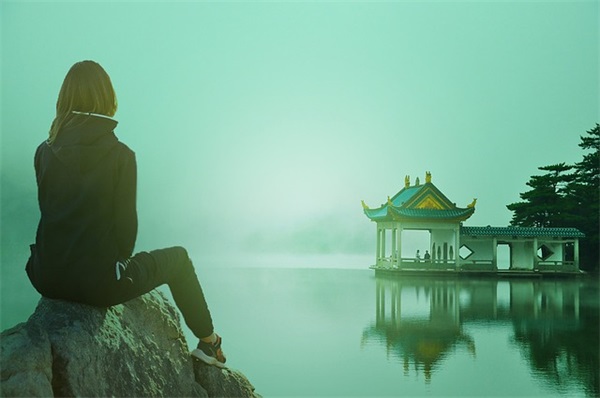 七夕思念人的句子 形容七夕人过的句子