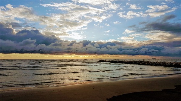 2025五一劳动节温馨的祝福短信