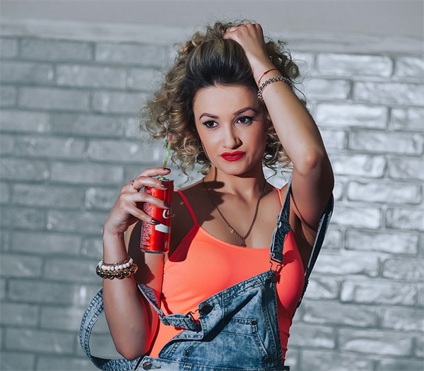 女人要靠自己的句子