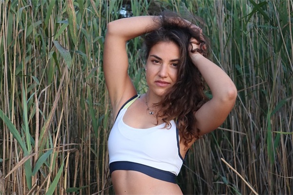 粤语夸男人帅的句子 夸男人帅的句子