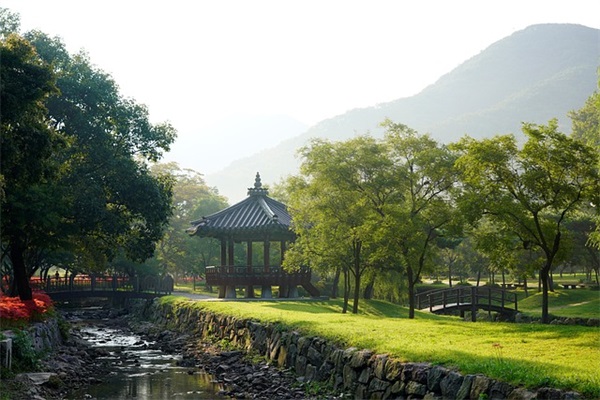 关于“鹏”字的励志句子有哪些？